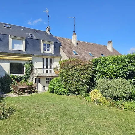 Maison Familiale Avec Jardin - * Crépy-en-Valois